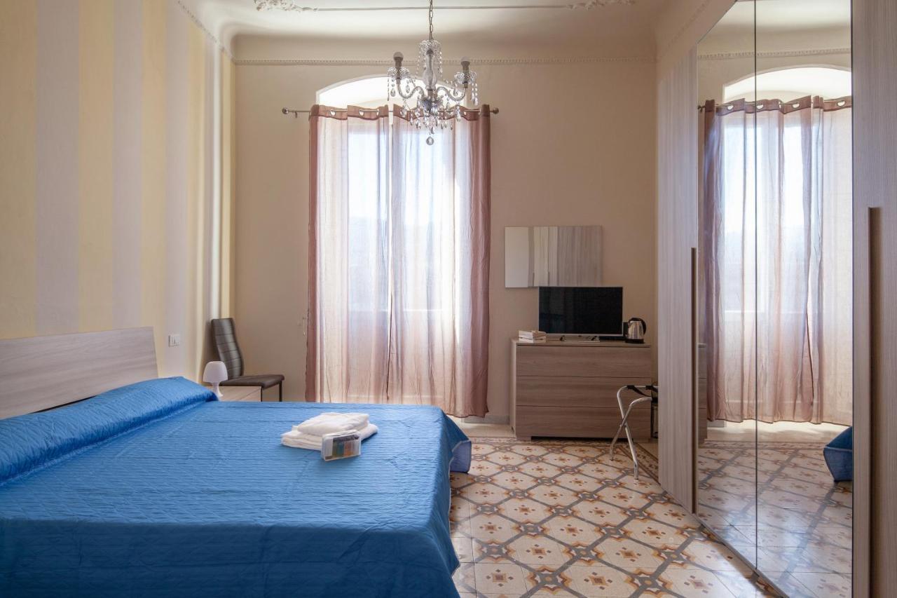 Rent Rooms La Spezia Exterior foto